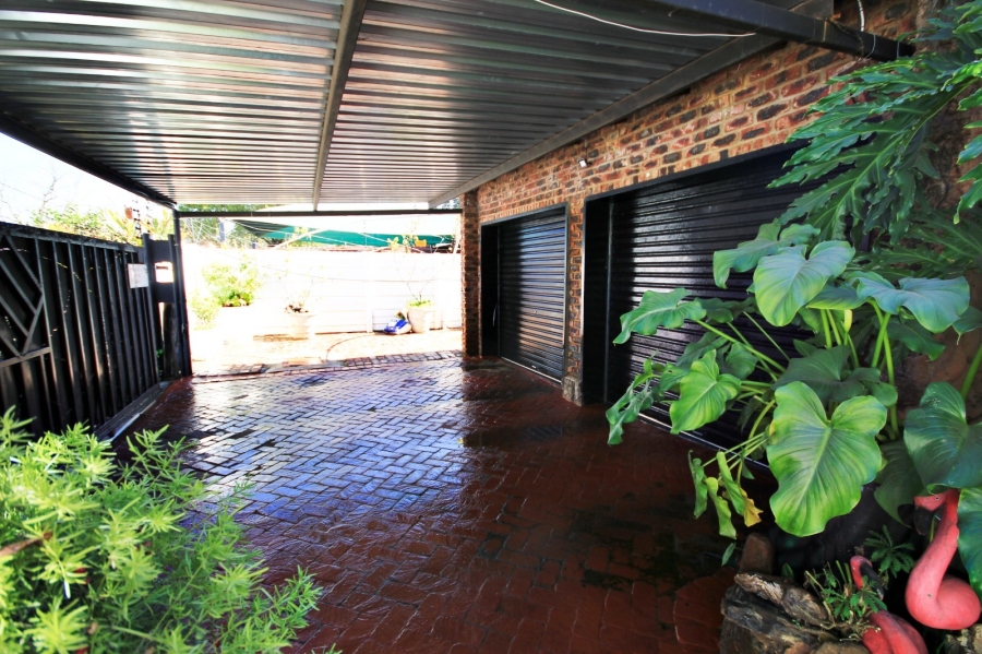 7 Bedroom Property for Sale in Potchefstroom North West